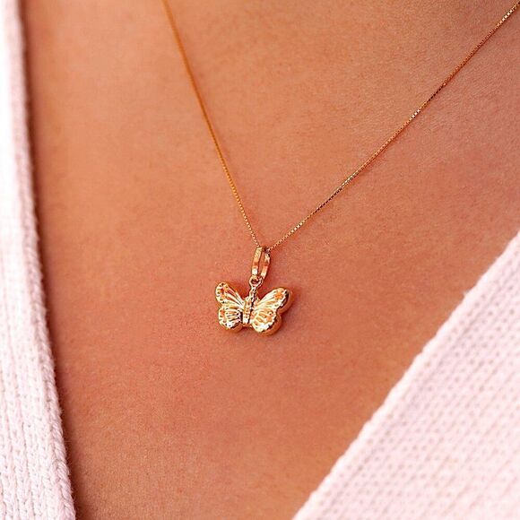 14K Solid Gold Butterfly Pendant Necklace Charm 1.1g - Picture 2 of 4